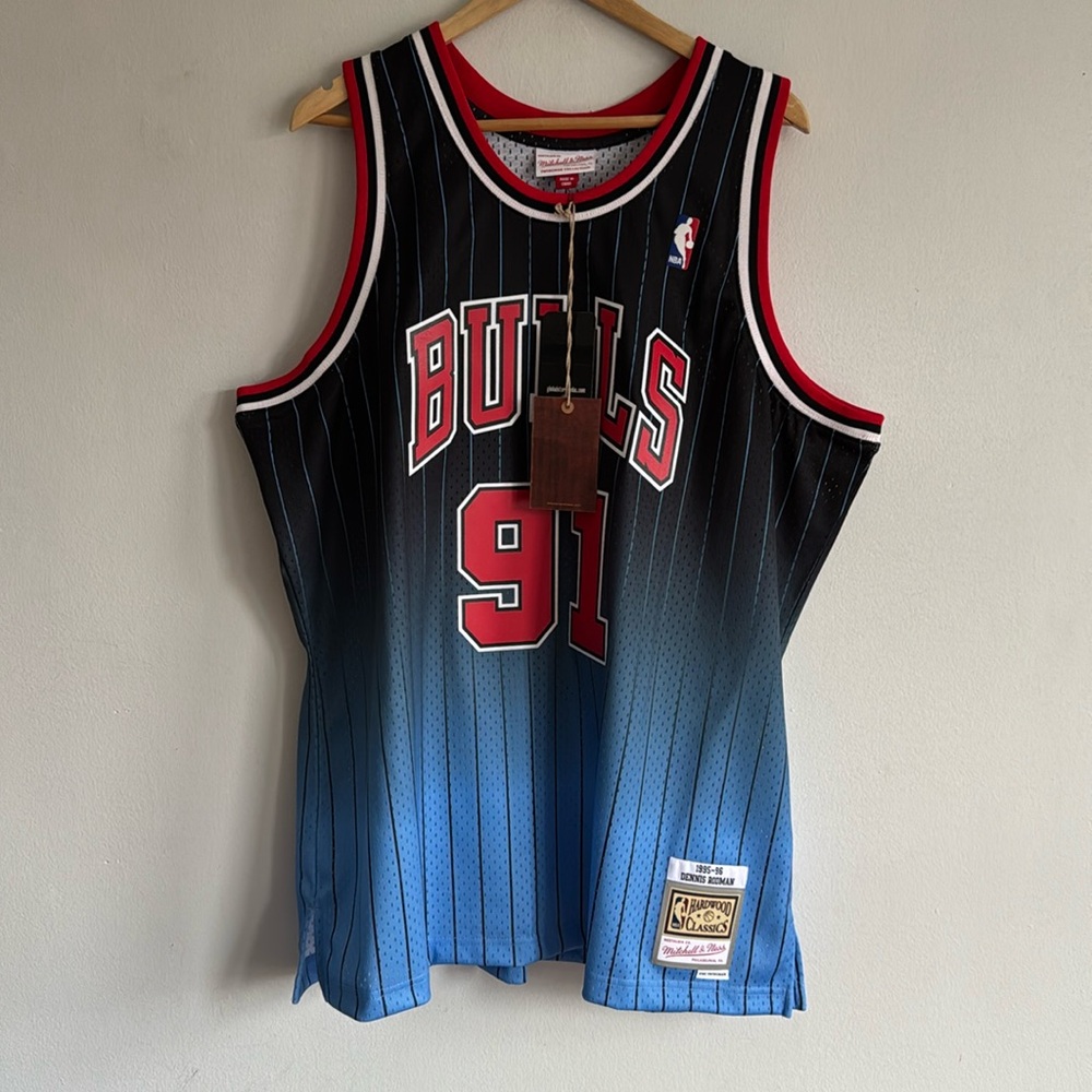 Dennis Rodman Chicago Bulls Jersey / Mitchell & Ness / New / 2XL